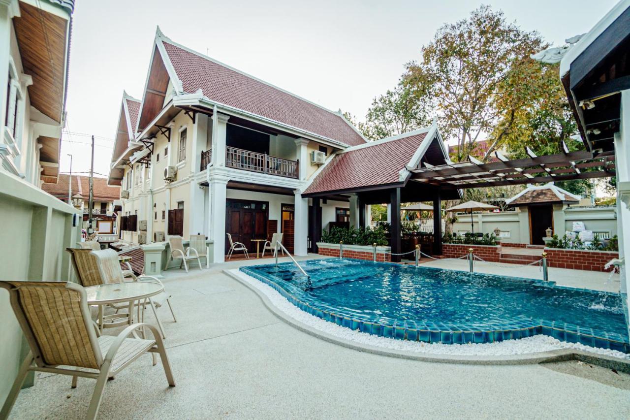 Lux Hotel Luang Prabang Bagian luar foto