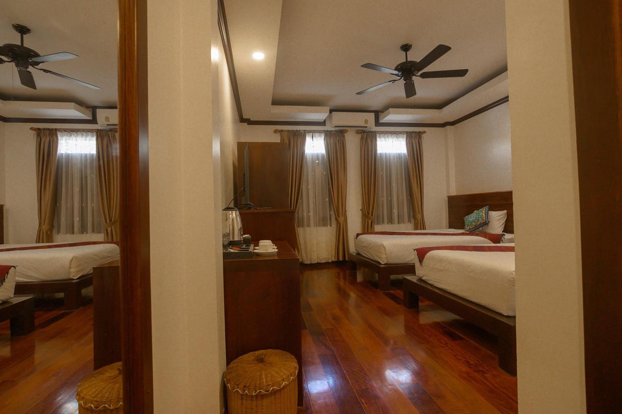 Lux Hotel Luang Prabang Bagian luar foto