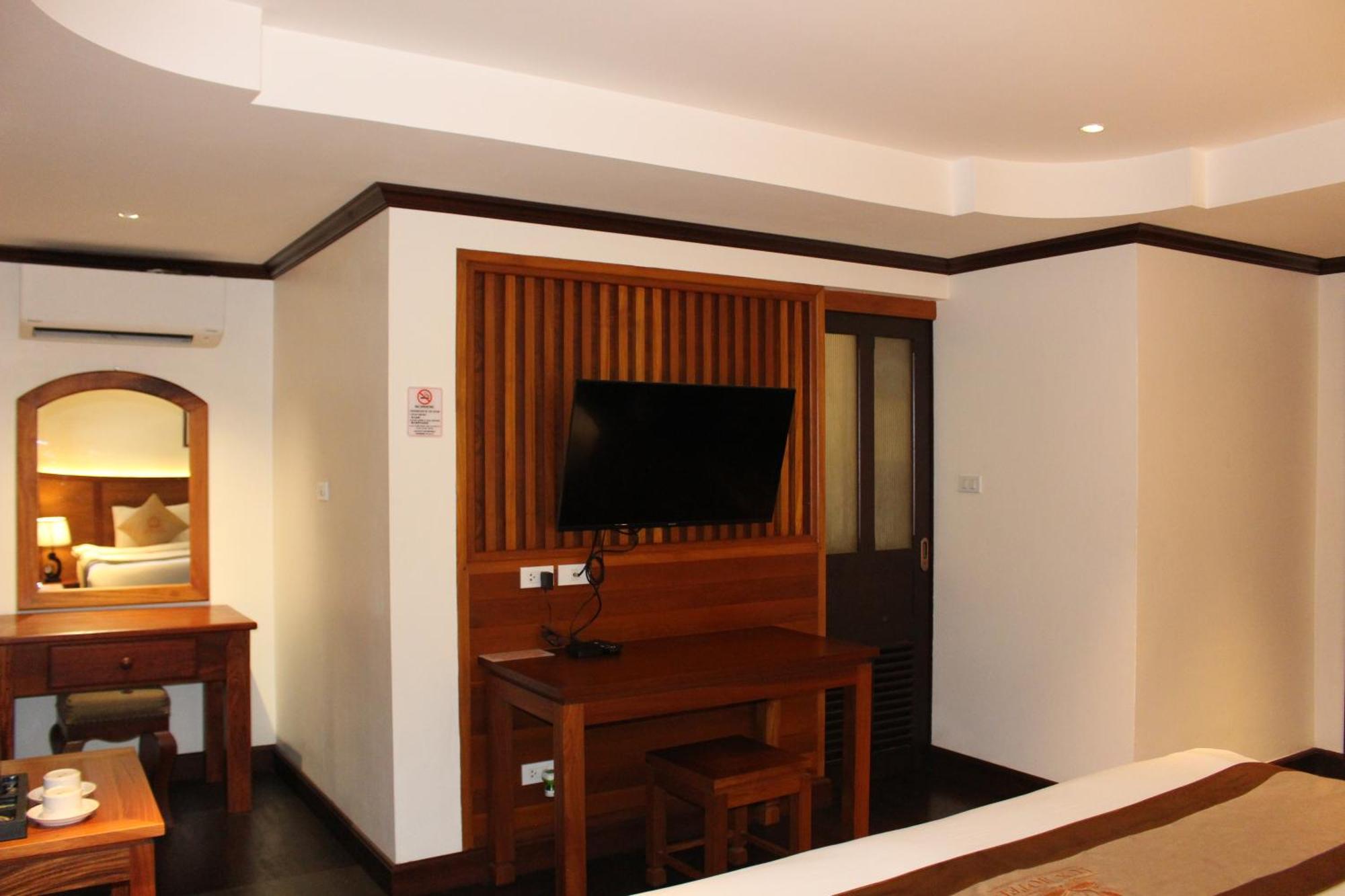 Lux Hotel Luang Prabang Bagian luar foto