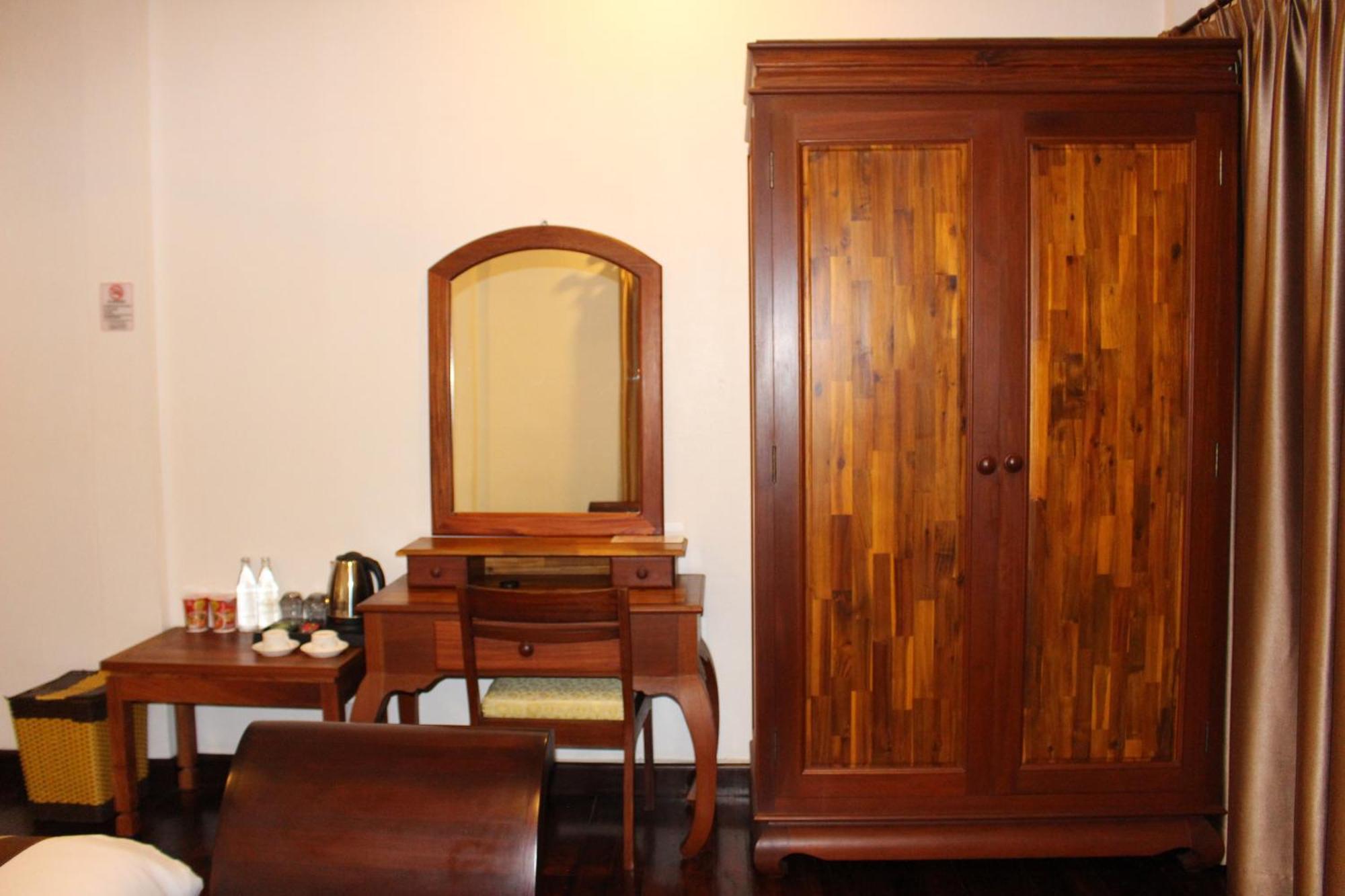 Lux Hotel Luang Prabang Bagian luar foto
